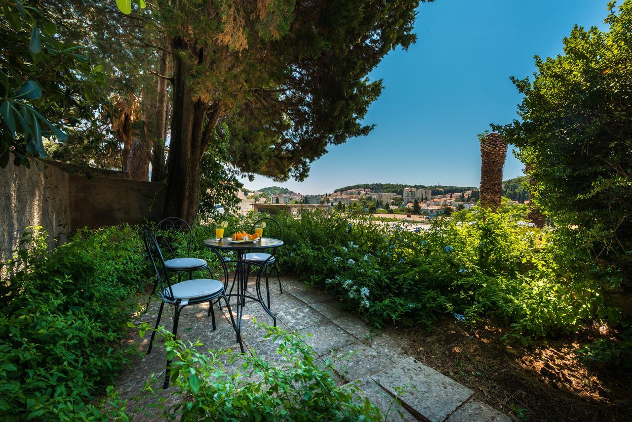 Lapad Studio Apartment *